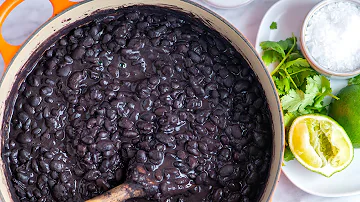 How to Cook Black Beans From Scratch (Stovetop and Instant Pot)