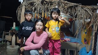 The peaceful life of a mother and her two children, who always love life.