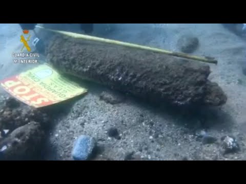 Video: Bombe Opdaget Ved Sant Sebastià-stranden I Barcelona