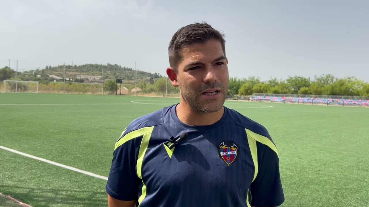 Álvaro del Moral: “Formar parte del proceso de progreso de los jugadores es motivo de orgullo”
