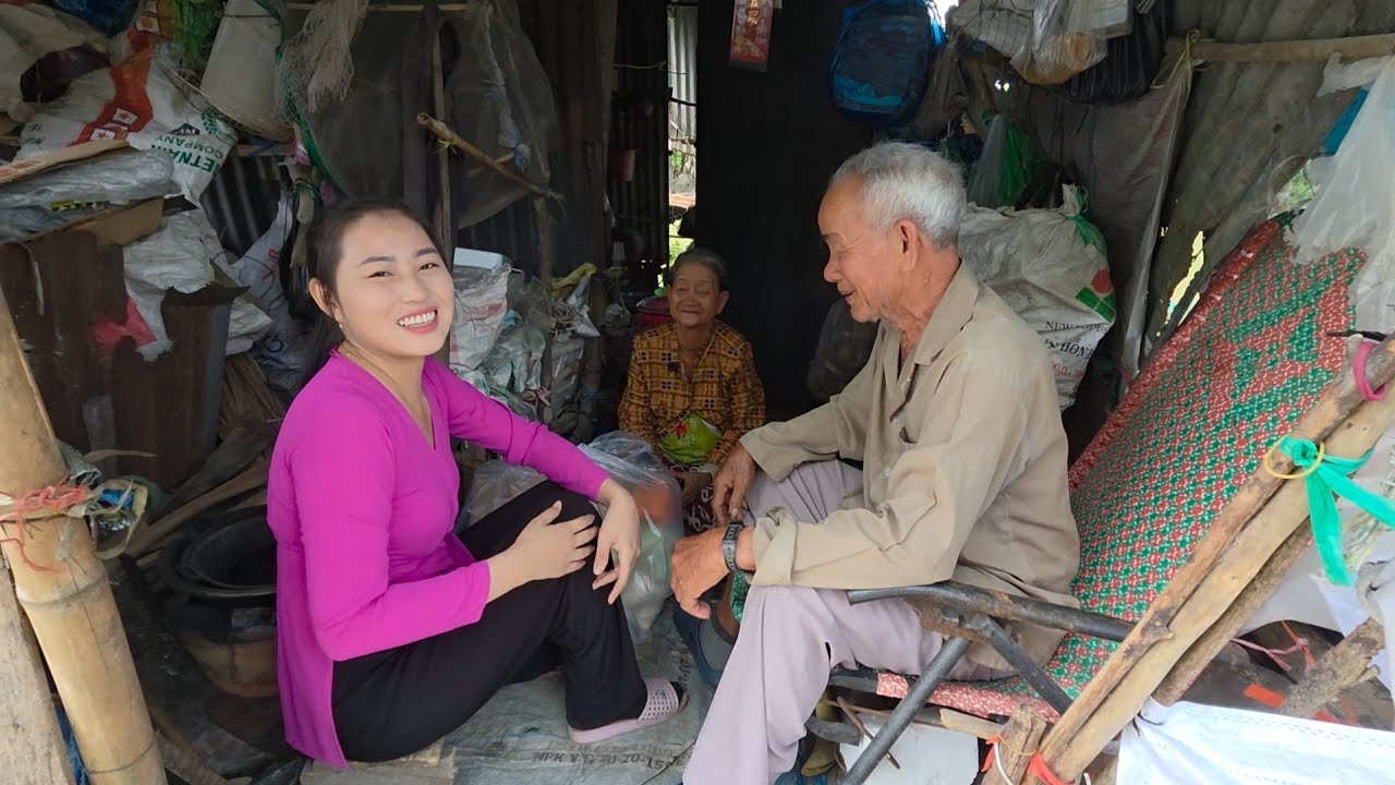 BA HỘ GIA ĐÌNH CAO TUỔI NEO ĐƠN TIẾP THEO ĐƯỢC NHẬN QUÀ TẾT TỪ CÔ CHÚ LUÔN ĐIỆP I Trang Miền Tây 