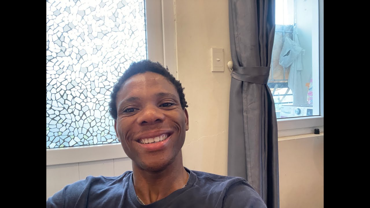 NIGERIAN 🇳🇬  LIVING IN VIETNAM . ITS RAINING 🌧️ JOIN THE CHAT 💬 ROOM 