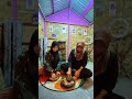 Bikin seblak mang Rafael yang lagi viral diatas rumah pohon, full durasi aku upload di video feed ya