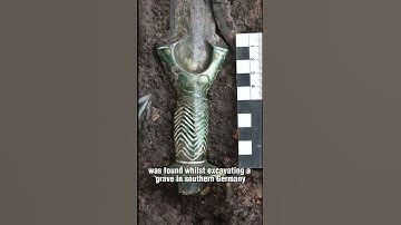 WOW! 3,000-Year-Old Sword Found PERFECTLY Preserved 😱