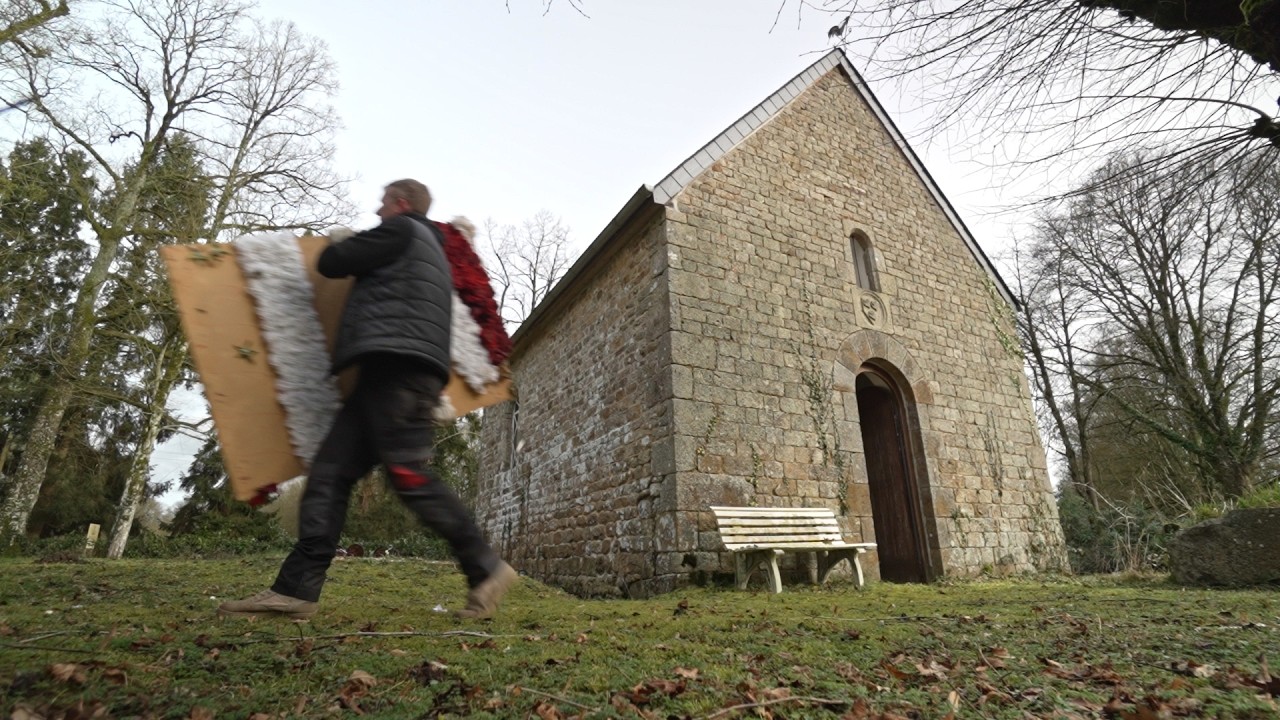 Clearing The Ancient Chateau Chapel - Chateau Life 🏰 464