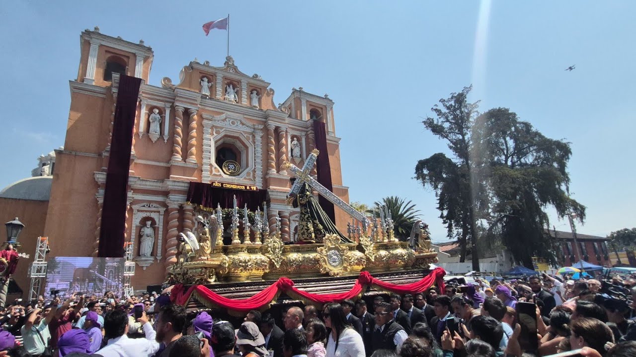 En el atrio de Jocotenango en la salida de Jesús Nazareno El Dulce Rabí 15.02.2026