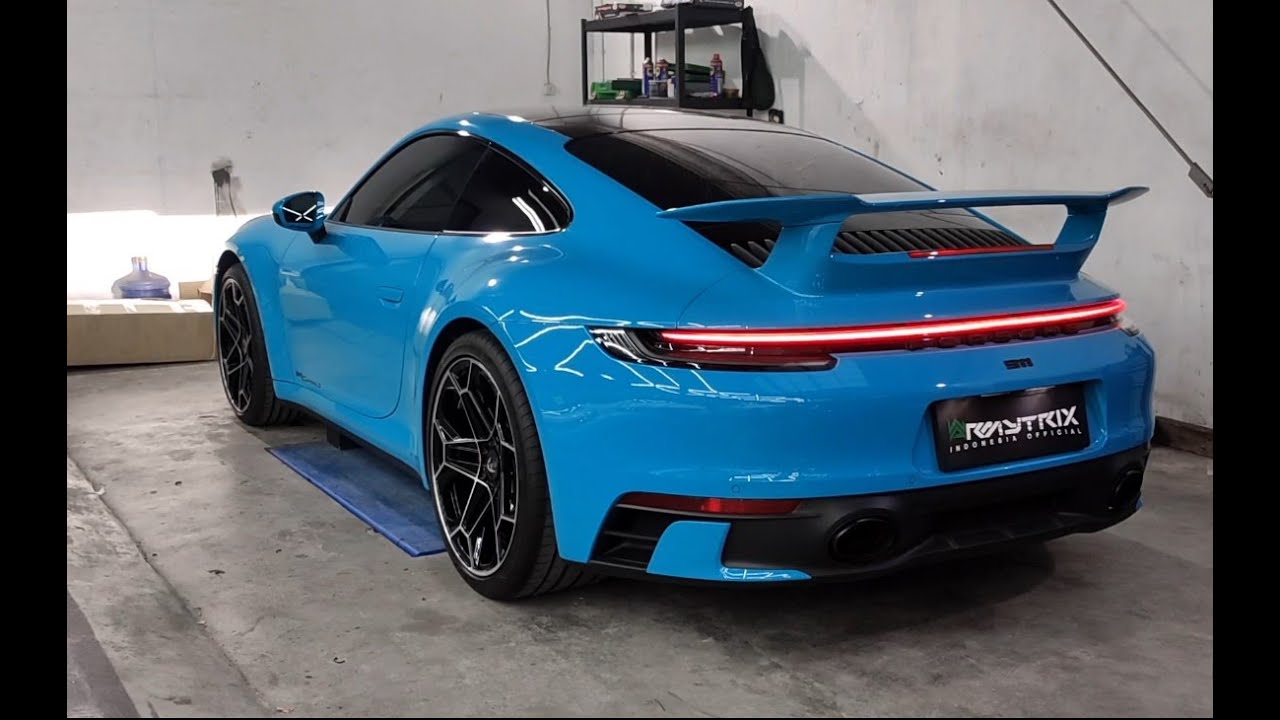 ☆新品未使用未開封☆ポルシェ純正☆911（992）カレラ用フロアマット