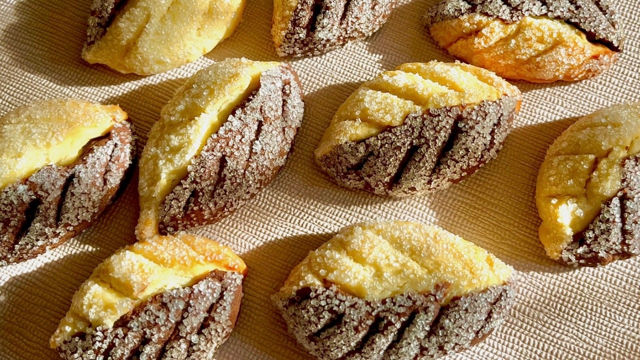 Charming Autumn Leaf Cookies: Perfect for Fall! 🍂