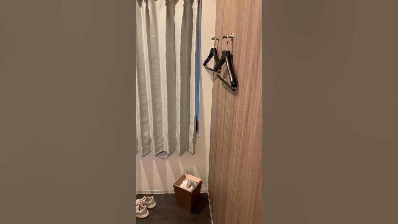 hostel-so-small-in-japan-youtube