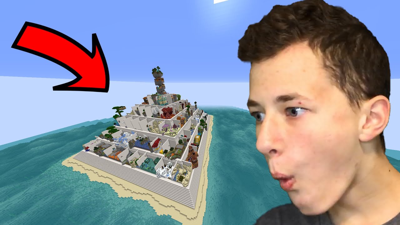 I Climbed The Biggest Pyramid Ever In Minecraft! (Part 1) - YouTube