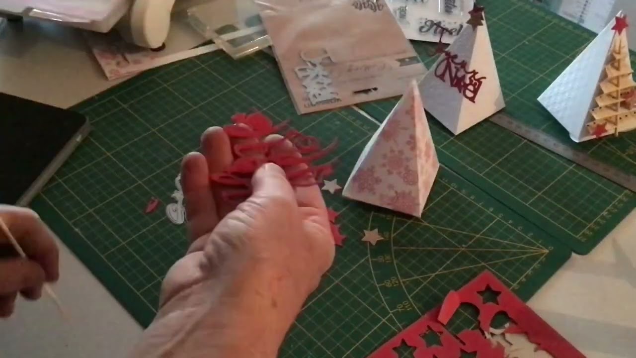 Déco  de table sapin en  forme de pyramide #isabelscrap