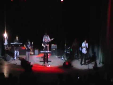 სინათლის წელიწადი - პითონის სიზმარი