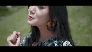 Aprilian Ft. Fany Zee - Dirimu Bukan Dirinya