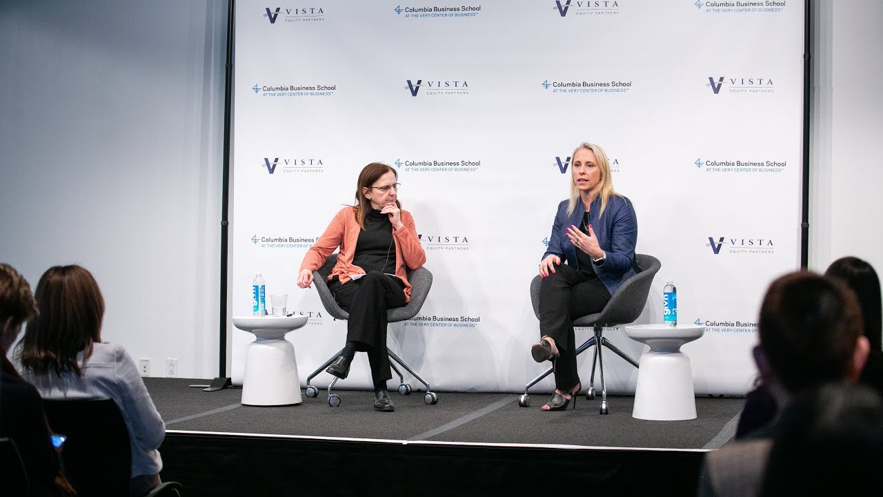 Leading at the Edge: A Conversation with Kristin Peck ’99 and Donna Hitscherich ’90