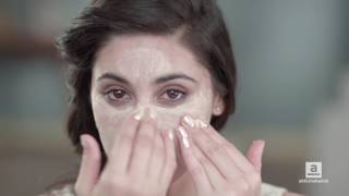 Everyuth Naturals Walnut Scrub Nargis Fakhri