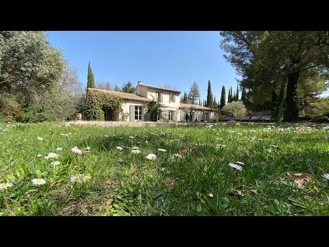 2626 Mas Provençal avec piscine à vendre à Aix en Provence