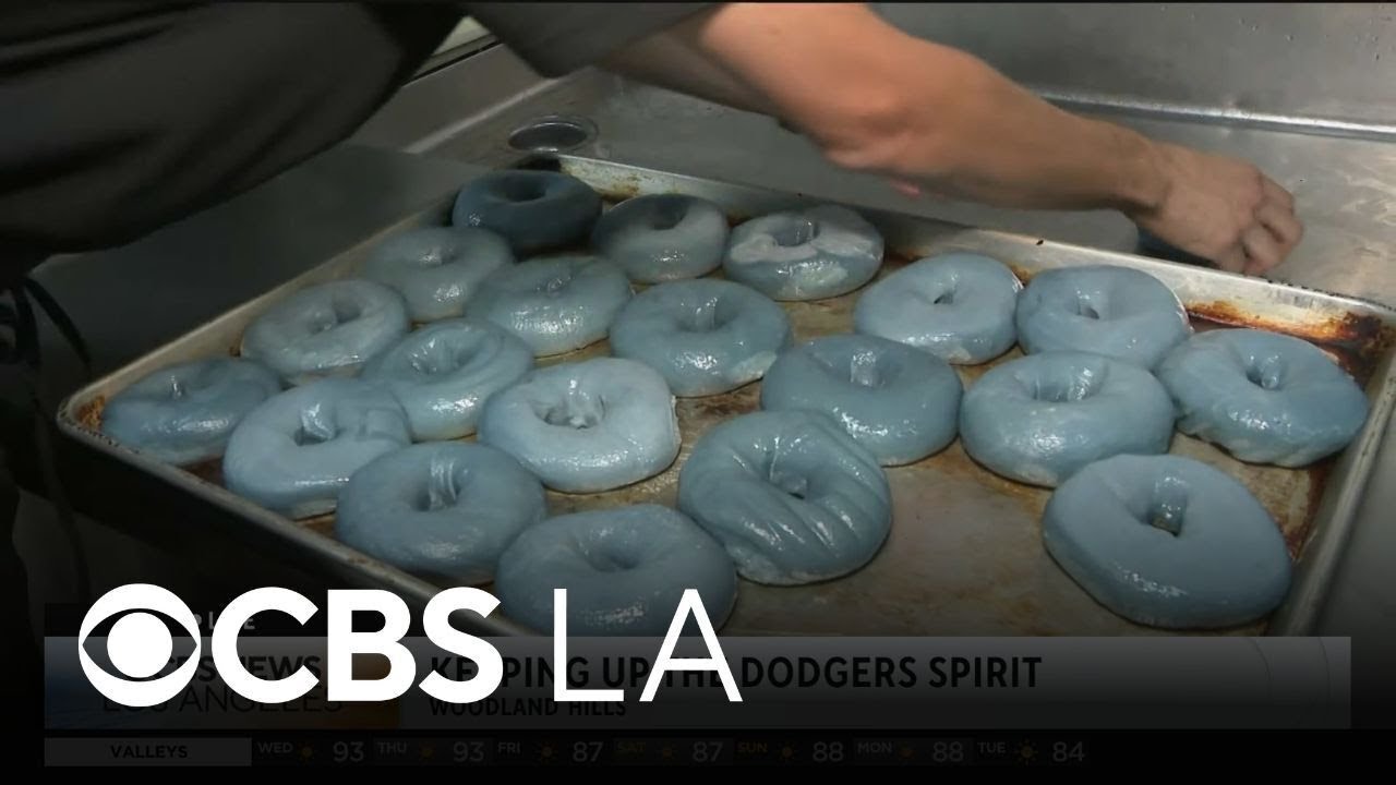 Dodgers spirit at Western Bagel