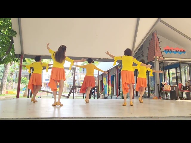 Kita Bikin Romantis~Line Dance (Dance & Tutorial) Choreo.Mitra Bubu By Edelweis LD class=