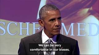 Barack Obama warns information "bubbles" endanger democracy screenshot 3