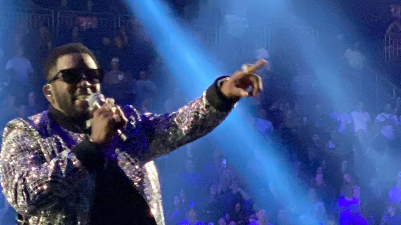 Diddy performing I’ll Be Missing You live at iHeart Music Festival 2022