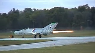 MiG-21 Sunset Afterburner Flybys - Willow Run Airport