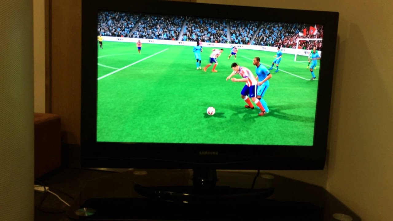 FIFA 15 Diving at its finest
