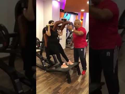 اكسر خوفك وطلع الوحش الي جواك اغرب مدرب جيم في مصر البنت هتموت لا يفوتك