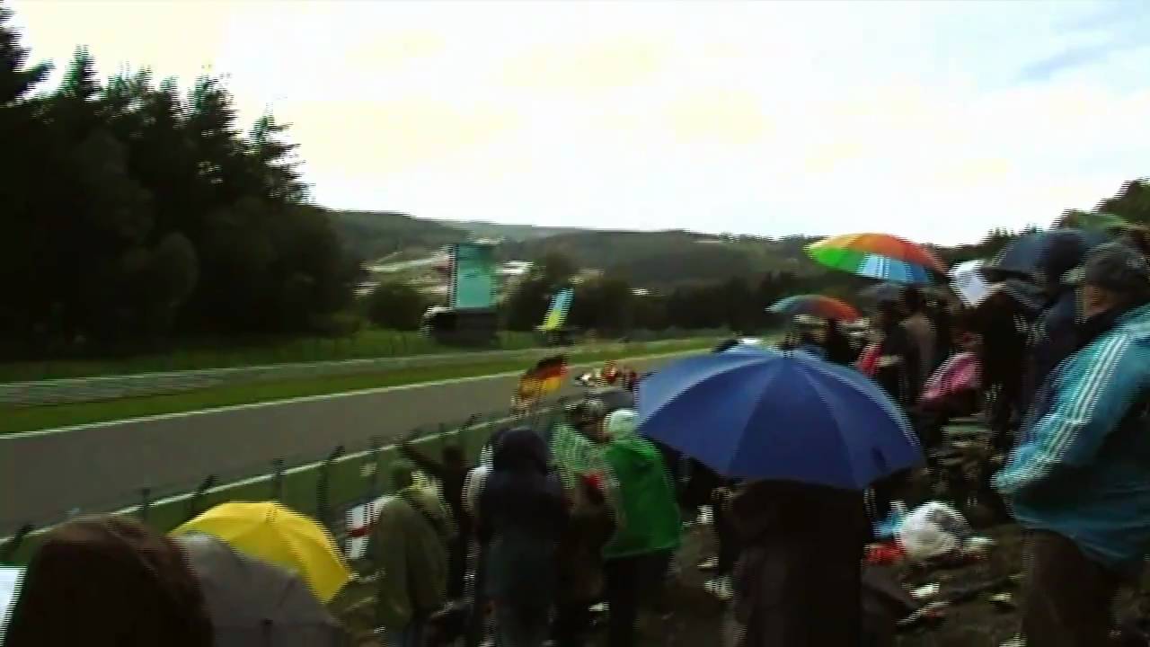 Mark Webber hitting the rev limiter (Spa Franchorchamps 2010)