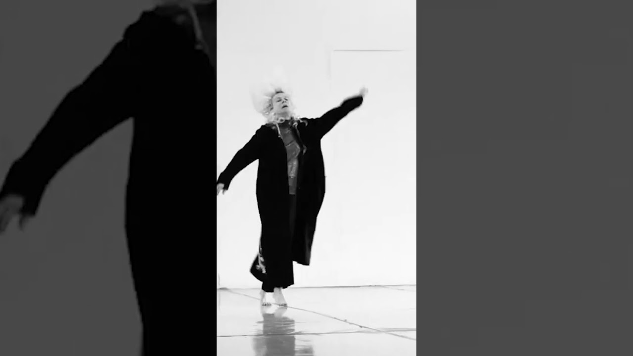 Retraining movement pathways with Louise Lecavalier #improvisation #dance  #choreography - YouTube, image size:1280x720