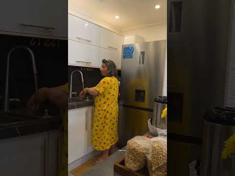 مامانت شاغله