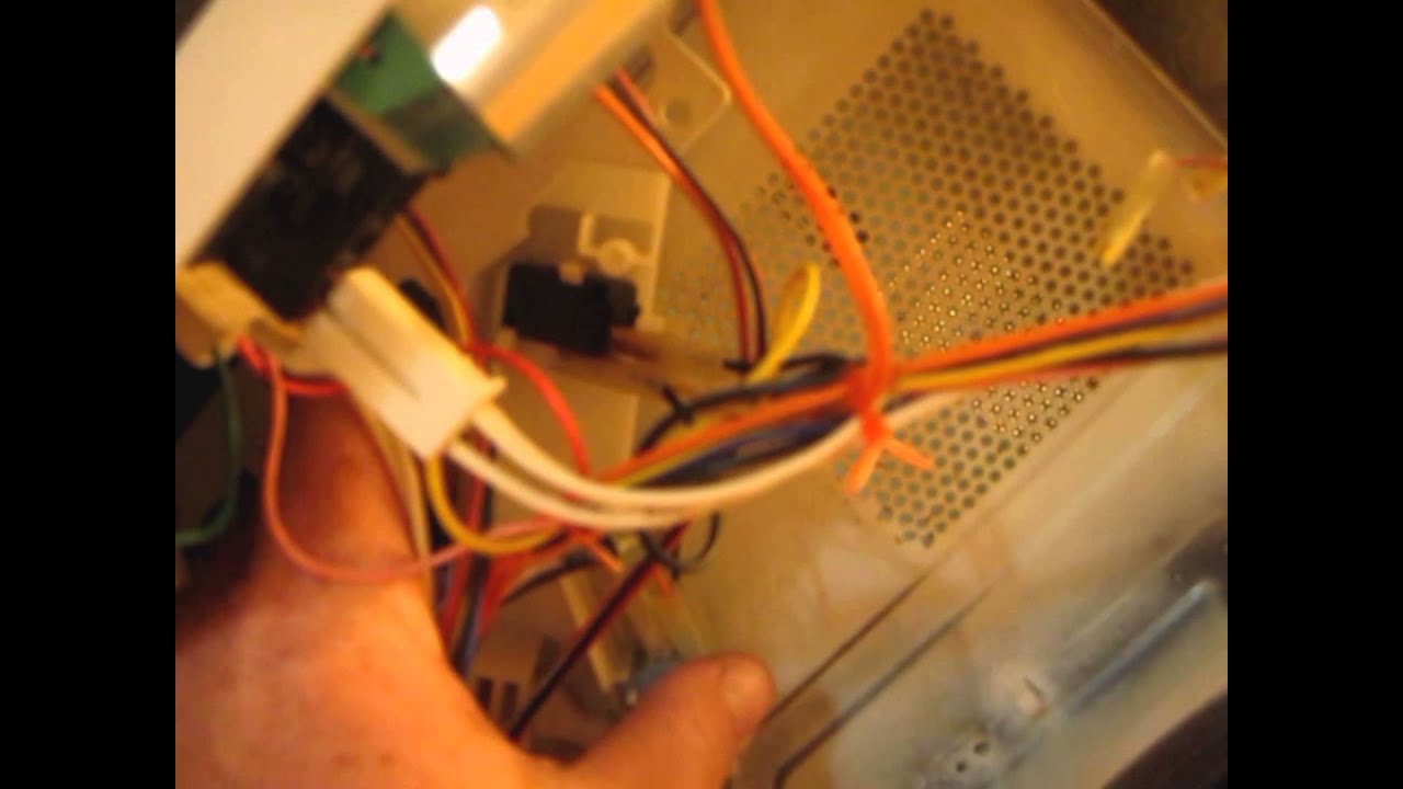 GE Microwave Repair-Runs while door is open / Light Bulb Not Working