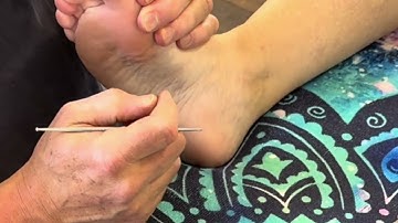 Foot Reflexology for Deep Relaxation | Raynor Massage on Kim Part 3