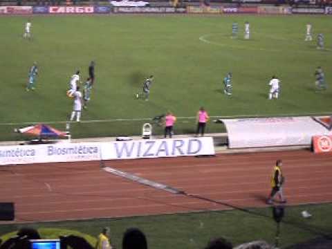Neymar e P.H Ganso,brincam com o guarani