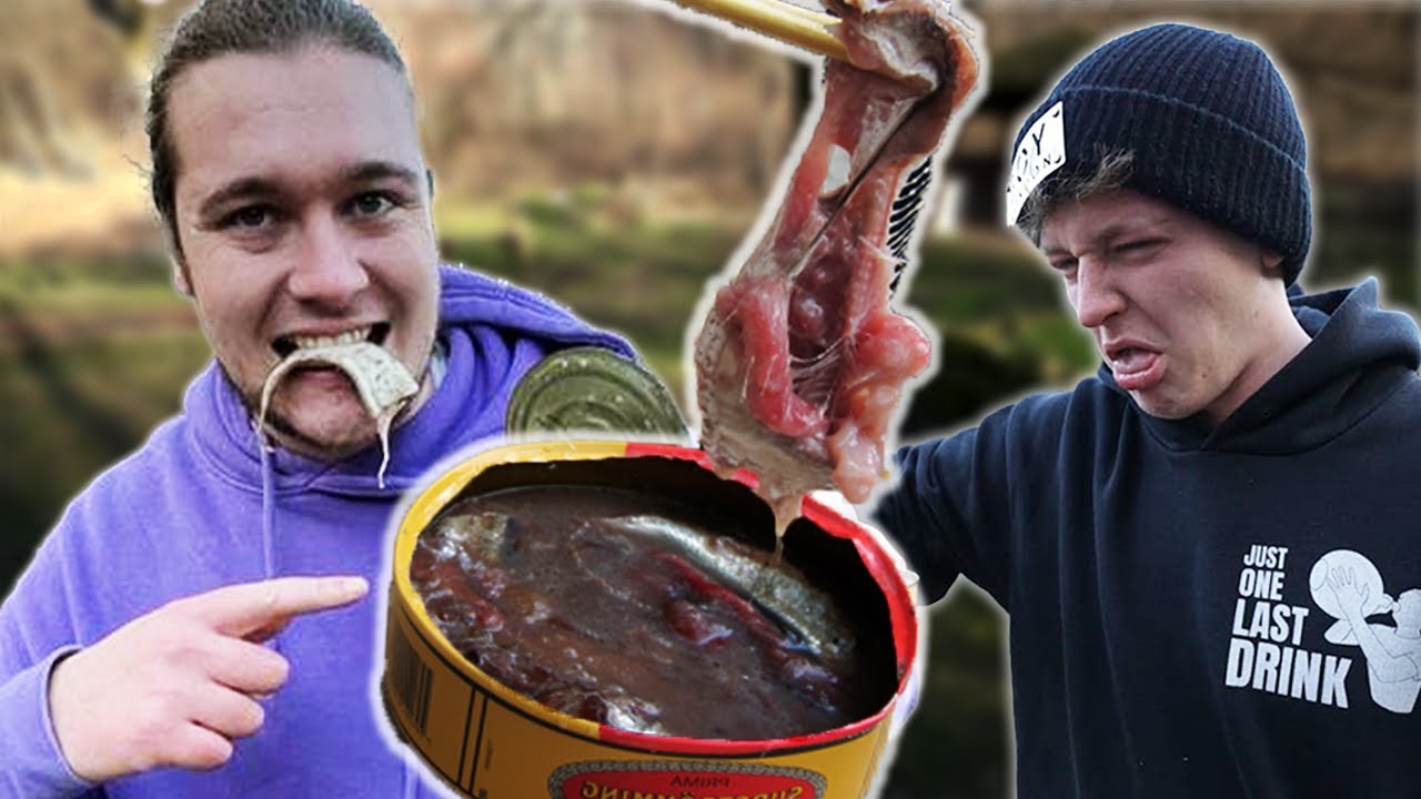 ŽEREME NEJODPORNĚJŠÍ JÍDLO NA SVĚTĚ ☠️ @StudioMoonTV