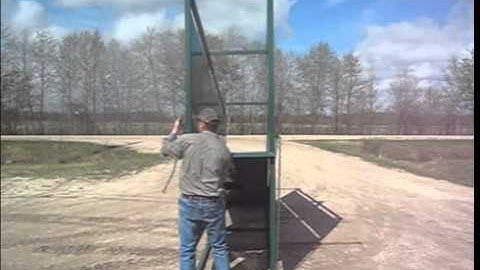 Adjustable Cattle Loading Chute | Cattle Equipment | Demo