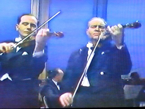 David & Igor Oistrakh- Bach Double Concerto (2nd mvt.)