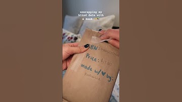 loved the wrapping!! #blinddate #books #boston #unwrapping