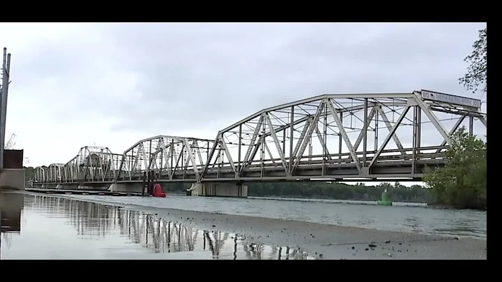 Long-awaited repairs begin Monday on Grosse Ile Parkway Bridge