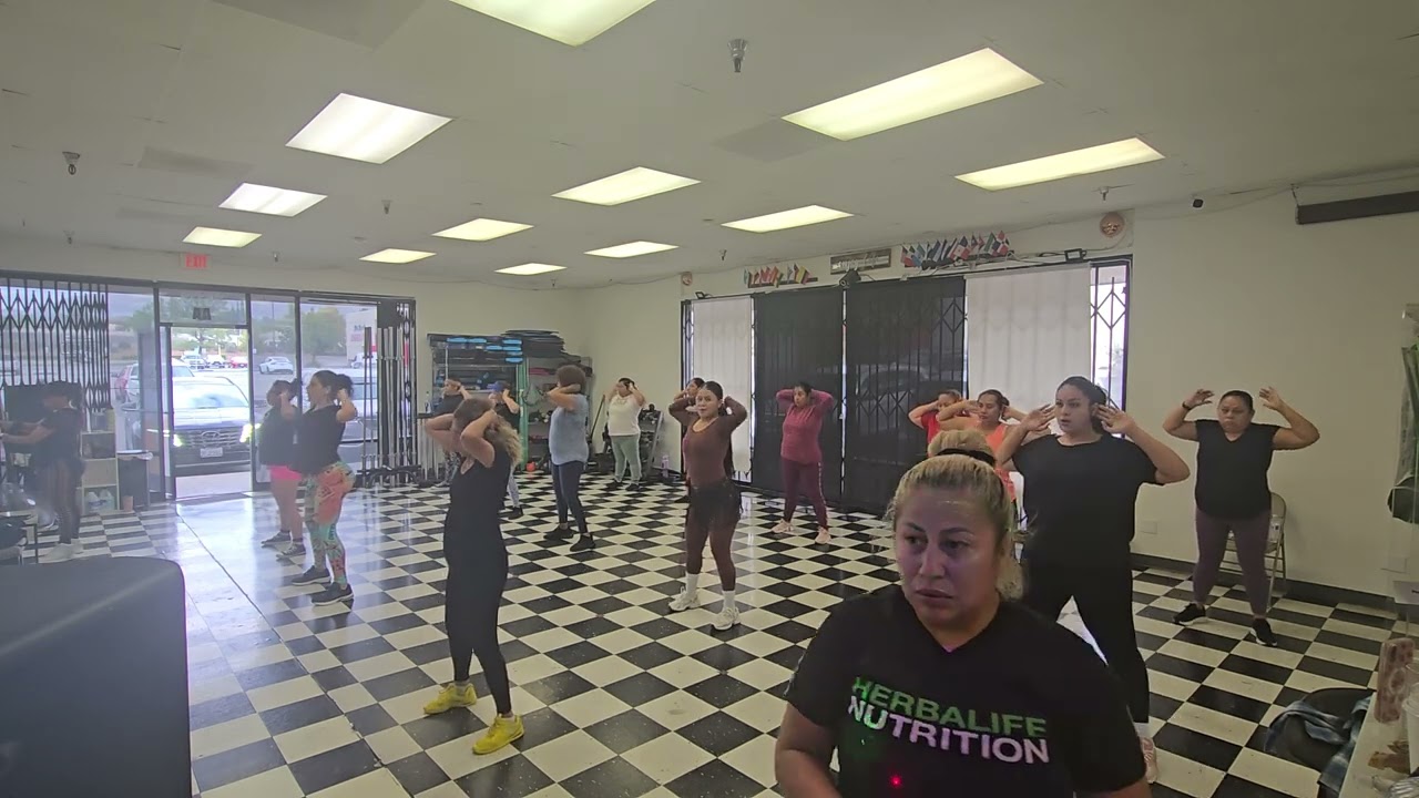 #tomaherbalife #25173sunnymeadblvdaa #shakeitupofmoval #morenovalley #7022418344 MinyF 10/09/25