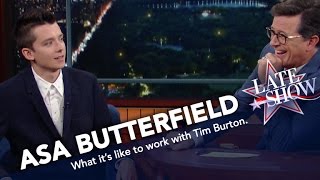 Asa Butterfield Imitates Director Tim Burton