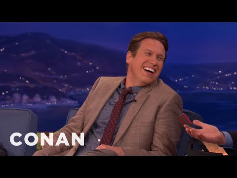 Pete Holmes’ Dad Doesn’t Like To Dress Up | CONAN on TBS