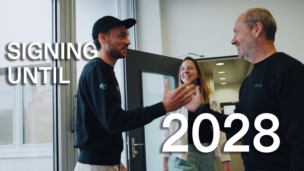 EP8: Signing & the business behind it