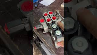 Гидрораспределитель для мусоровоза БМ-7029 🫶🏻#gdplru #гидравлистика