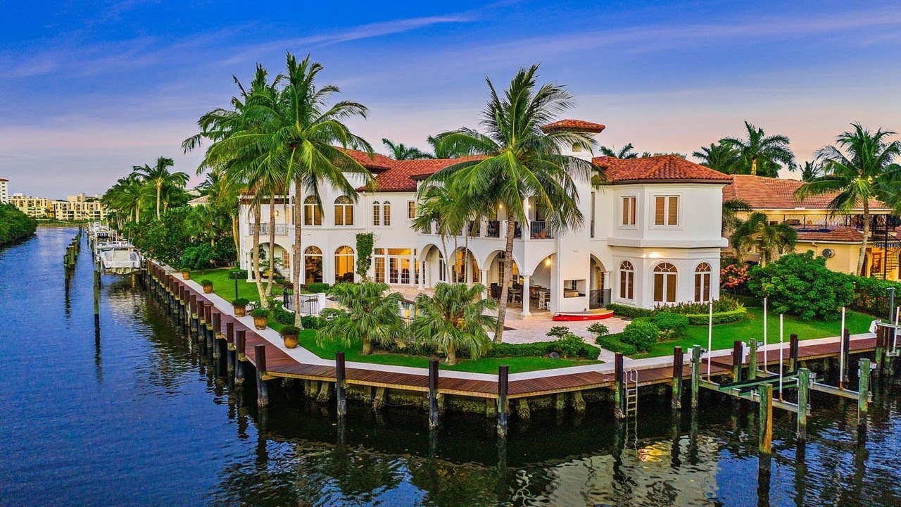Luxury Real Estate for Boaters at Harbour Isles, North Palm Beach