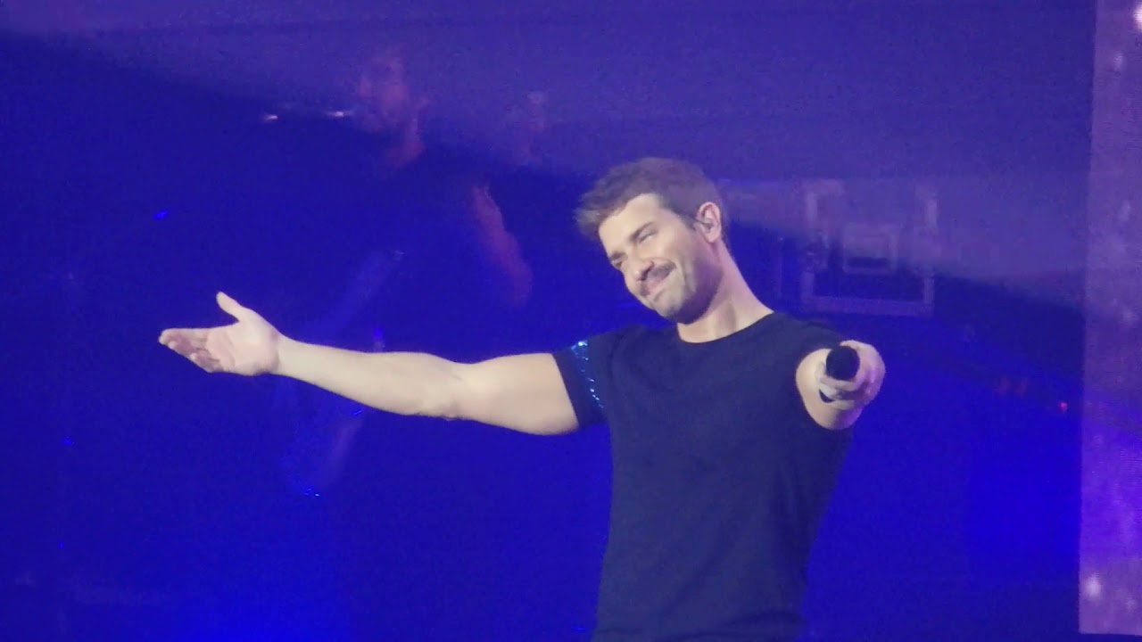 21.12.2018 Barcelona - Pablo Alborán, Saturno (HD)