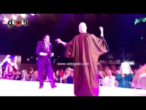 المطربة الفرنسية دياز ترقص على صعيدي يا بوي على حق