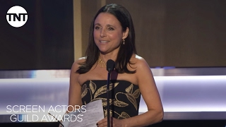 Julia Louis-Dreyfus: Acceptance Speech Best Actor in a Comedy Series | 23rd Annual SAG Awards | TNT