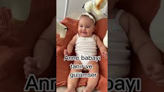 4 aylık bebek neler yapabilir? Temel de yapması beklenen şeyler videoda 🌸