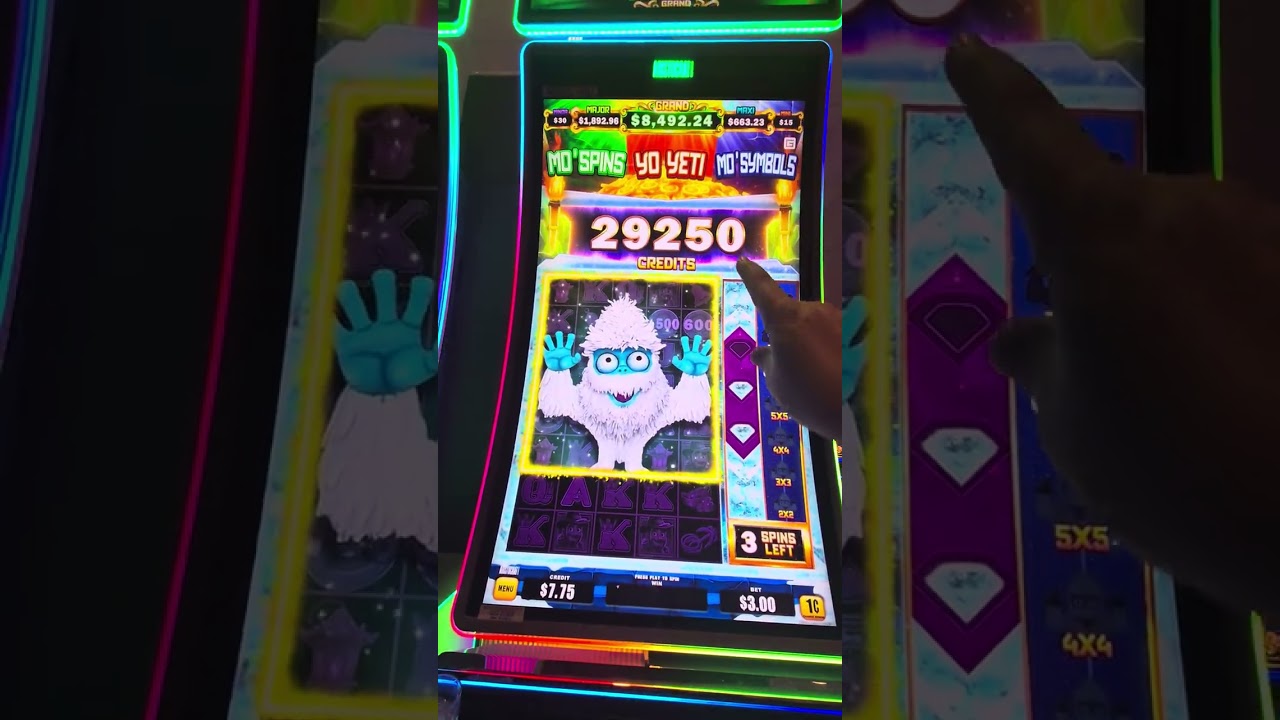 Triple pop on Yo Yeti. @ Harrah's ak Chin