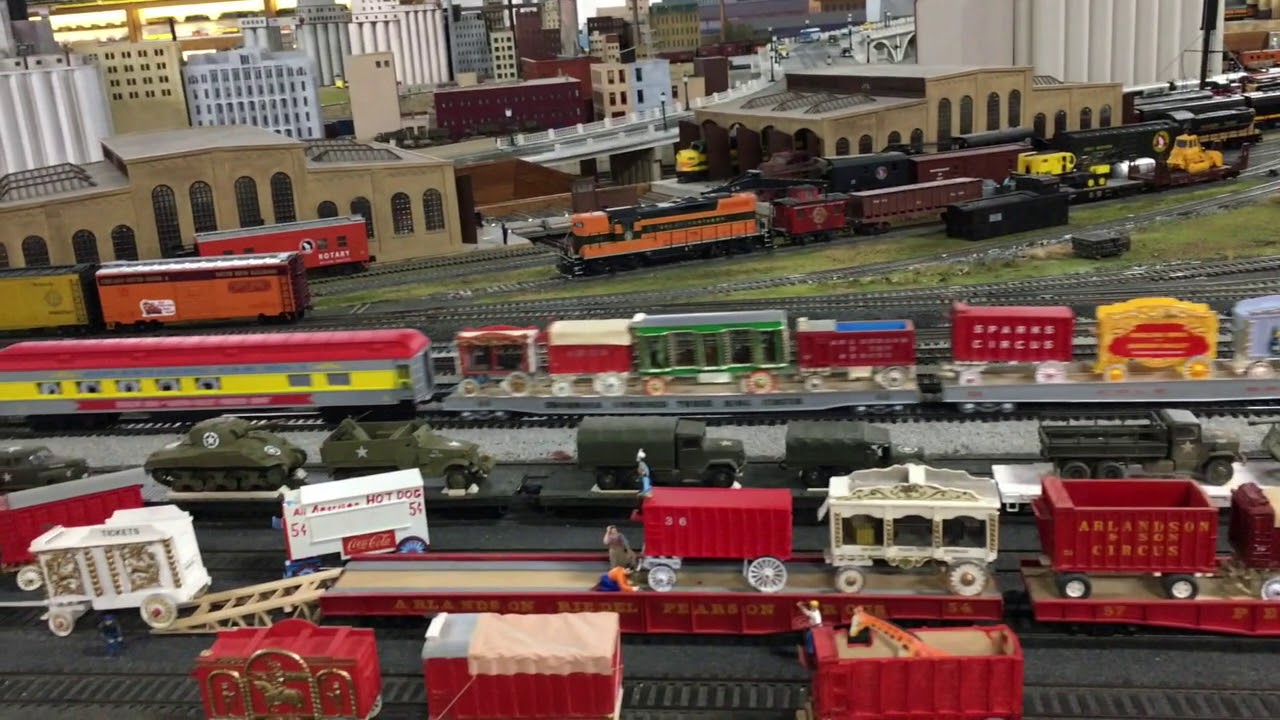 Circus Train at TCMRM - YouTube